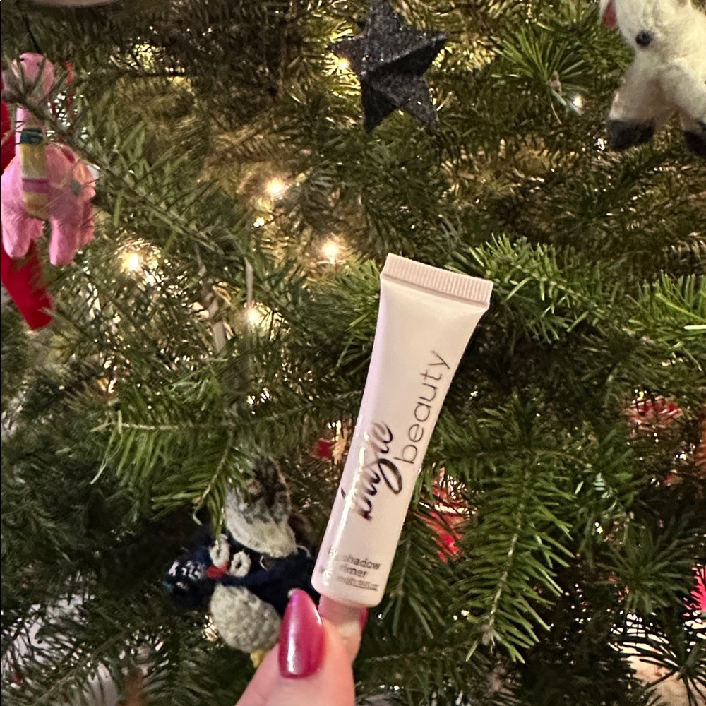 Eye makeup bundle - Picture 4 of 5